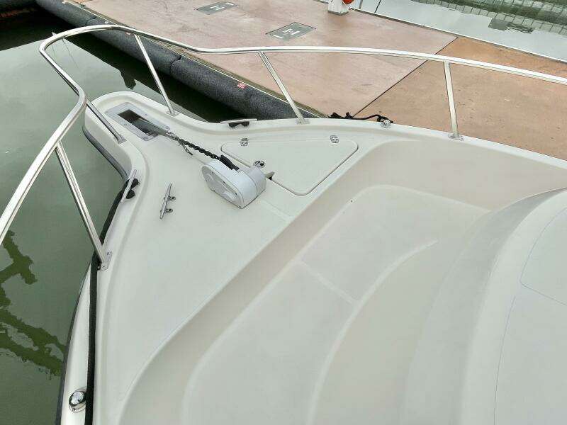 28ft Pursuit Yacht For Sale