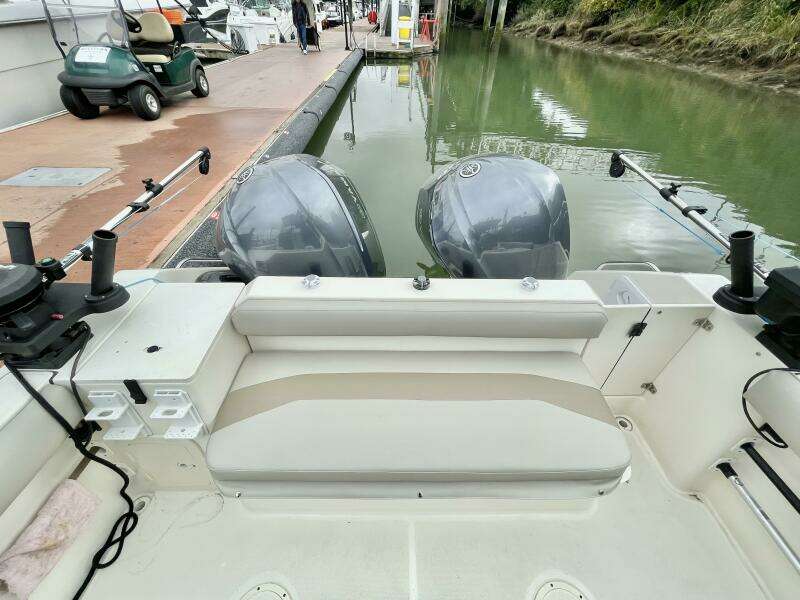 28ft Pursuit Yacht For Sale