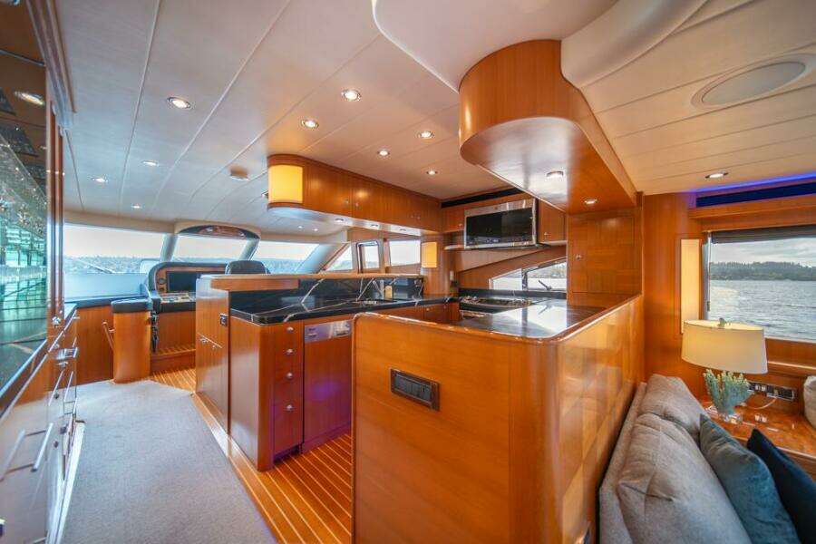 73ft Horizon Yacht For Sale