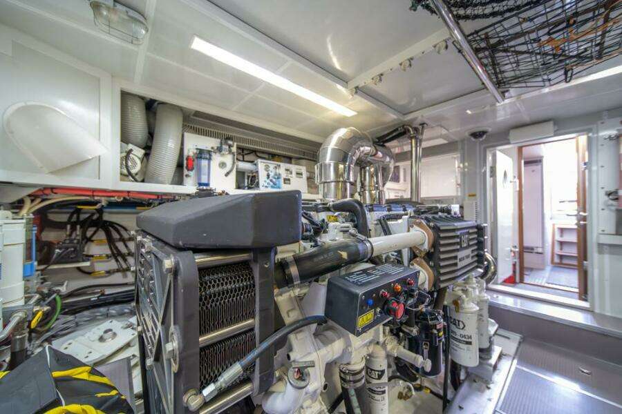 73ft Horizon Yacht For Sale