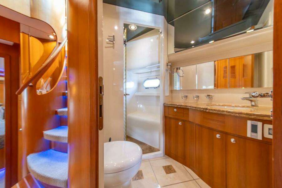 73ft Horizon Yacht For Sale