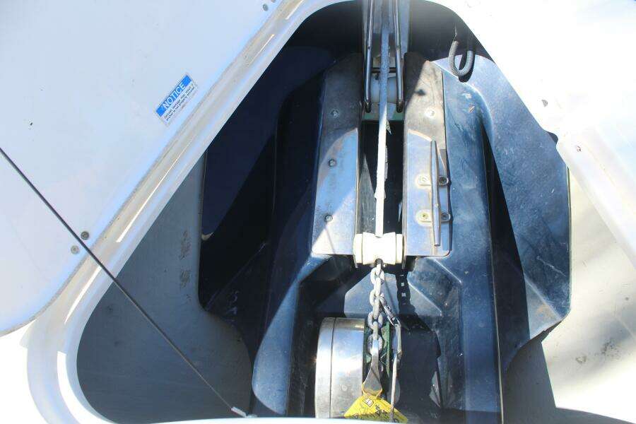 31ft Pursuit Yacht For Sale