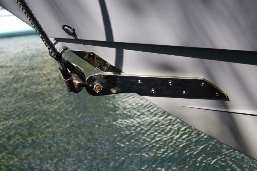 31ft Pursuit Yacht For Sale