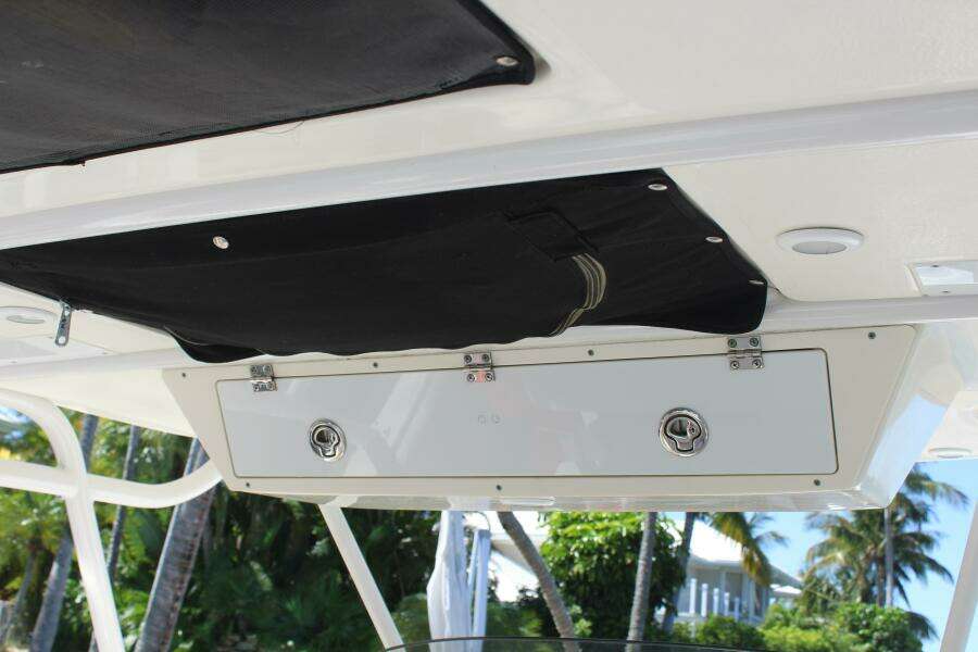 31ft Pursuit Yacht For Sale