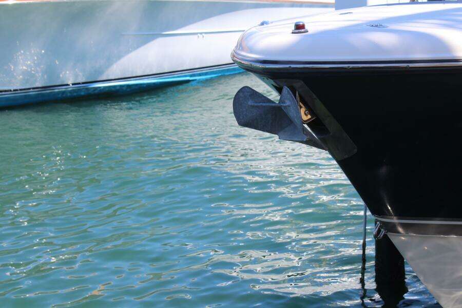 31ft Pursuit Yacht For Sale