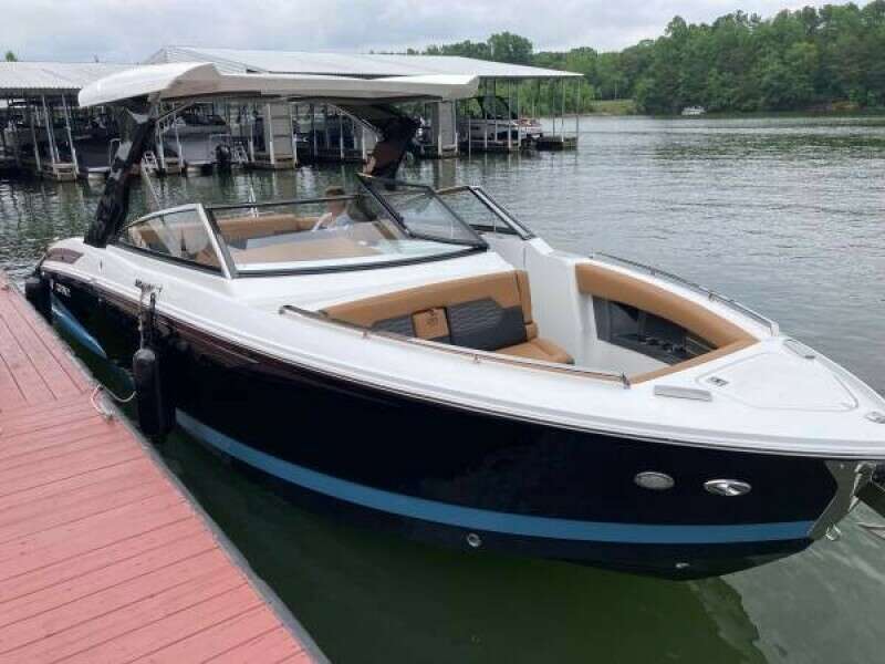 29ft Cobalt Yacht For Sale