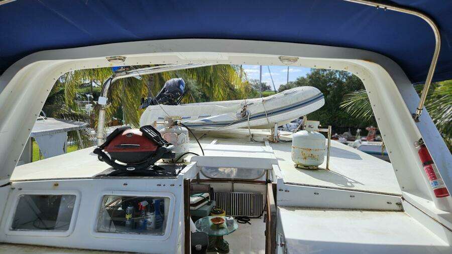 Adventure 48ft CHB Yacht For Sale