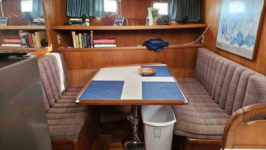 Adventure 48ft CHB Yacht For Sale