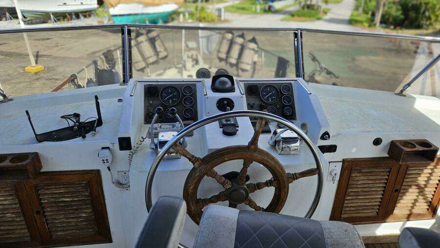 Adventure 48ft CHB Yacht For Sale