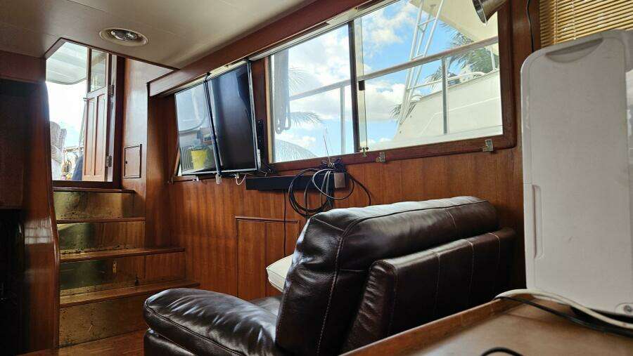 Adventure 48ft CHB Yacht For Sale