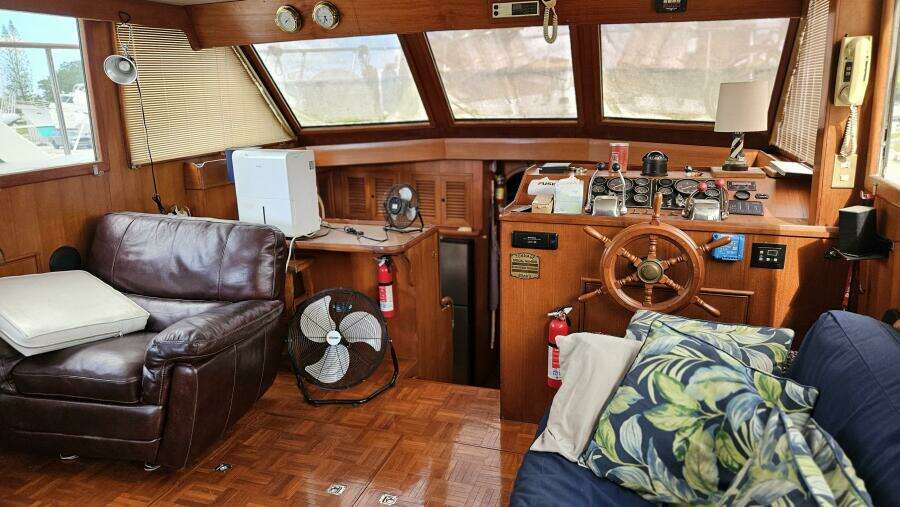 Adventure 48ft CHB Yacht For Sale