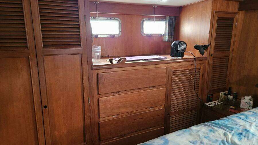Adventure 48ft CHB Yacht For Sale