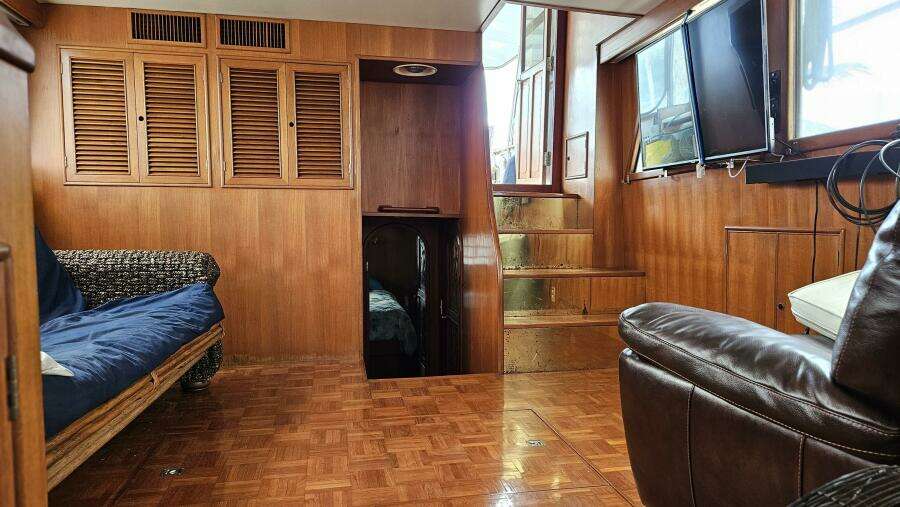 Adventure 48ft CHB Yacht For Sale