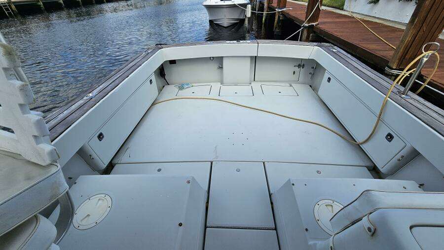A Salt Weapon 28ft Rampage Yacht For Sale