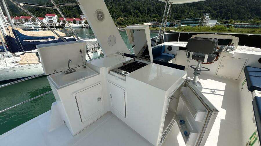 Serenea 44ft Explorer Motor Yachts Yacht For Sale