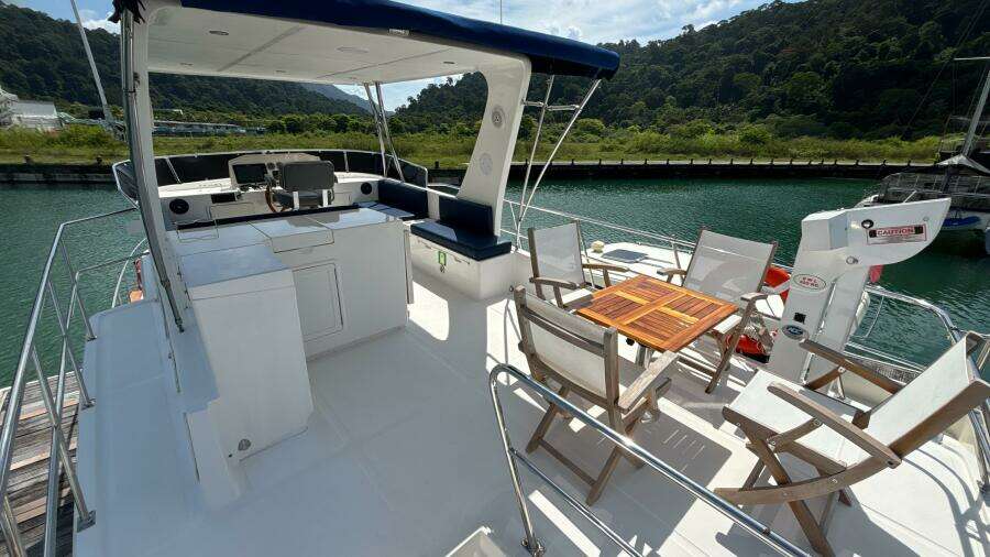 Serenea 44ft Explorer Motor Yachts Yacht For Sale