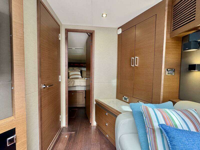 Floor It 51ft Sea Ray Yacht For Sale