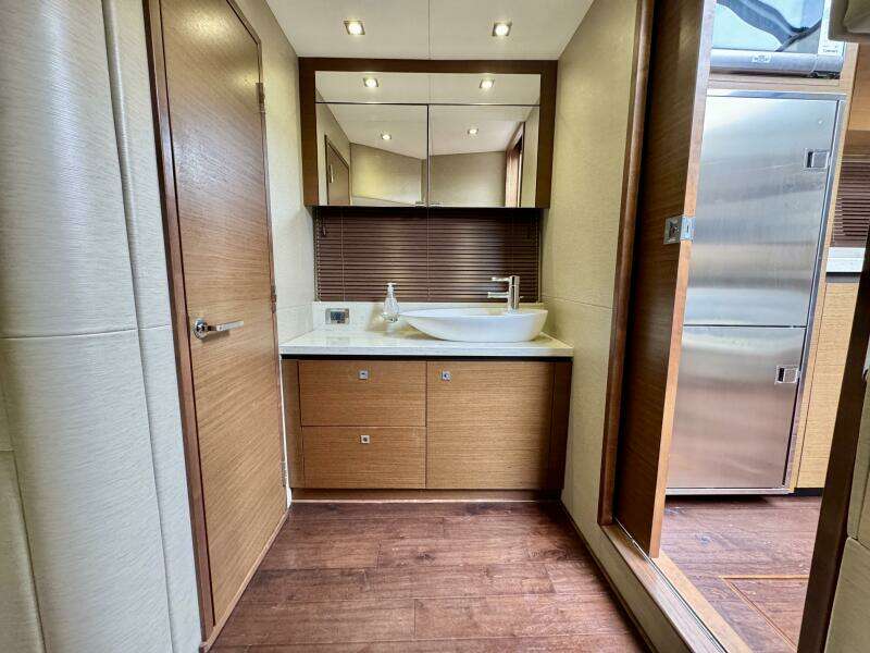 Floor It 51ft Sea Ray Yacht For Sale