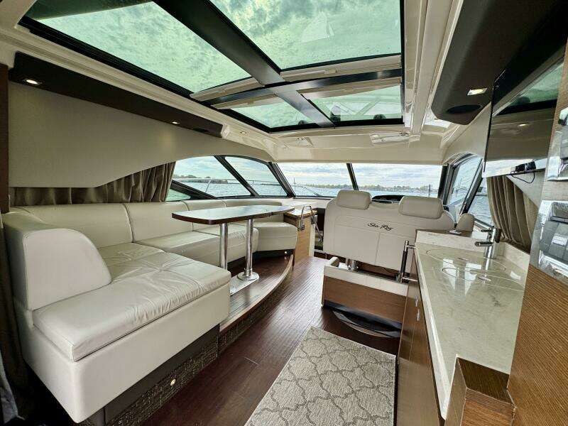 Floor It 51ft Sea Ray Yacht For Sale