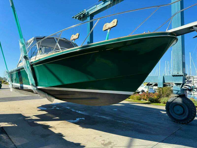 LARK 34ft Little Harbor Yacht For Sale