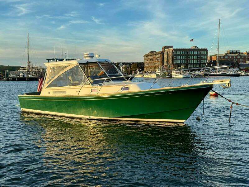 LARK 34ft Little Harbor Yacht For Sale