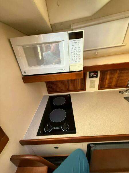 LARK 34ft Little Harbor Yacht For Sale