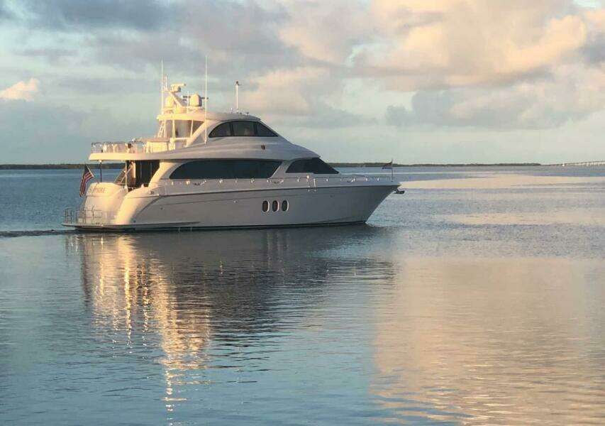 SAPPHIRE 72ft Hatteras Yacht For Sale