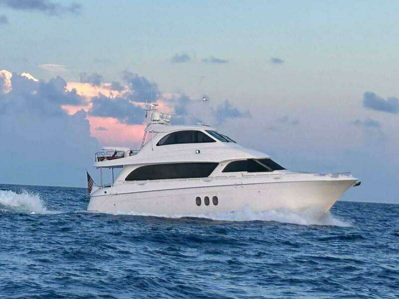 SAPPHIRE 72ft Hatteras Yacht For Sale