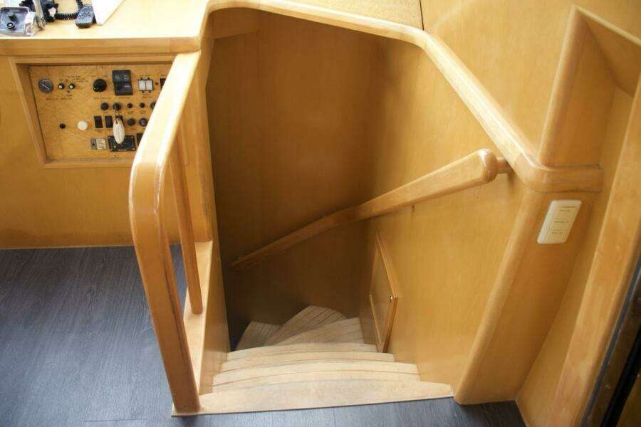 62ft McKinna Yacht For Sale