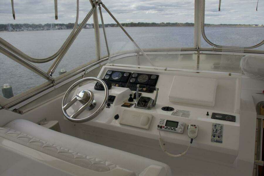 62ft McKinna Yacht For Sale