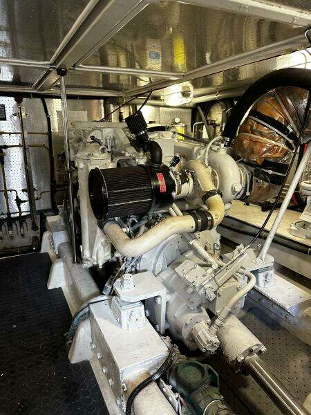62ft McKinna Yacht For Sale