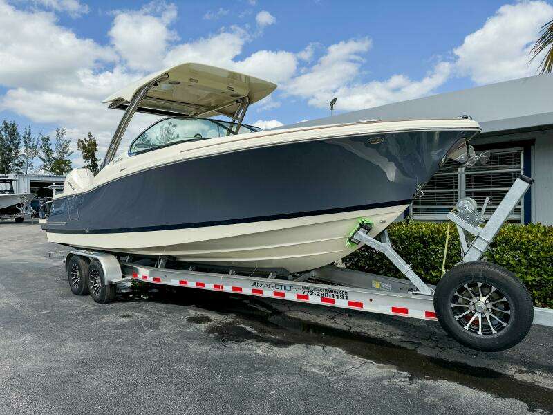 28 Calypso 28ft Chris Craft Yacht For Sale