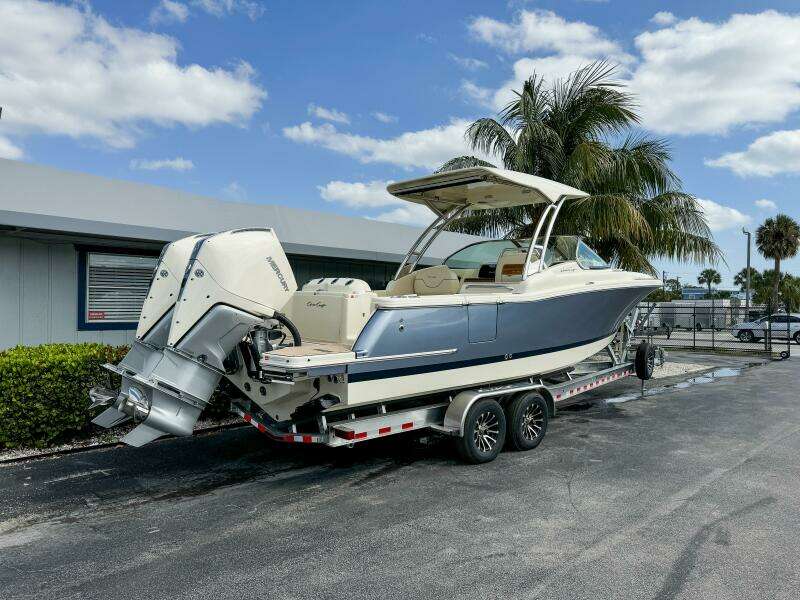 28 Calypso 28ft Chris Craft Yacht For Sale