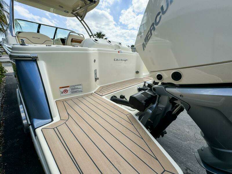 28 Calypso 28ft Chris Craft Yacht For Sale