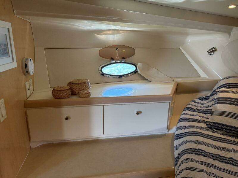 Vida Boa 35ft Carver Yacht For Sale
