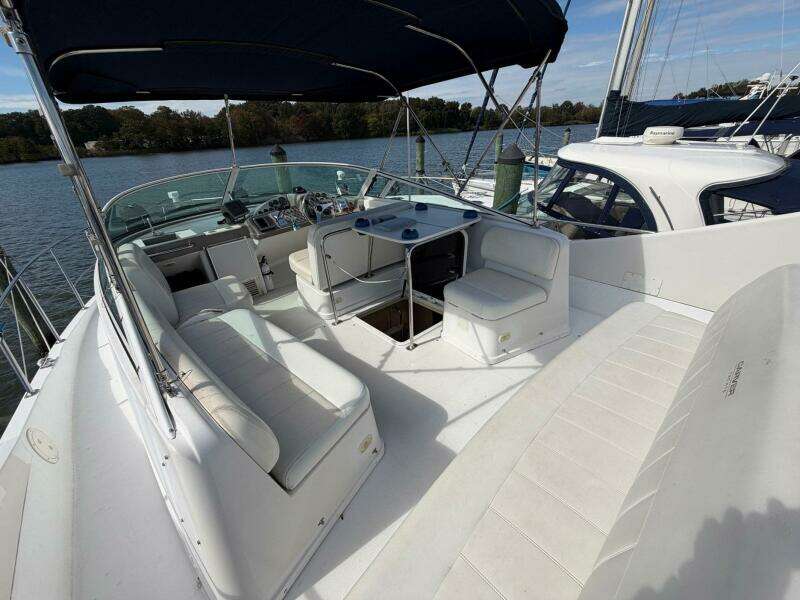Vida Boa 35ft Carver Yacht For Sale