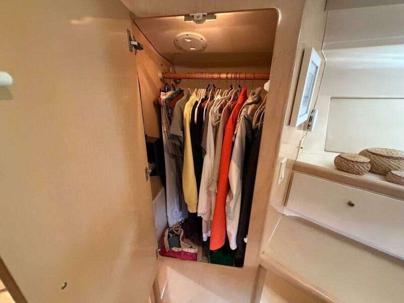 Vida Boa 35ft Carver Yacht For Sale