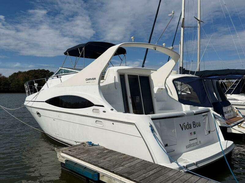 Vida Boa 35ft Carver Yacht For Sale