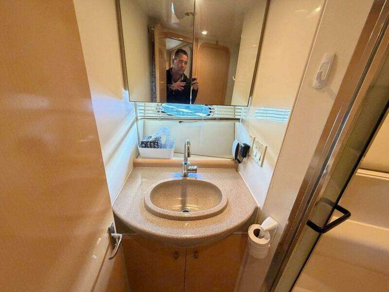 Vida Boa 35ft Carver Yacht For Sale