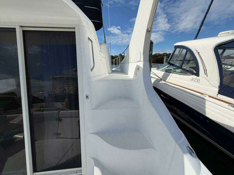 Vida Boa 35ft Carver Yacht For Sale