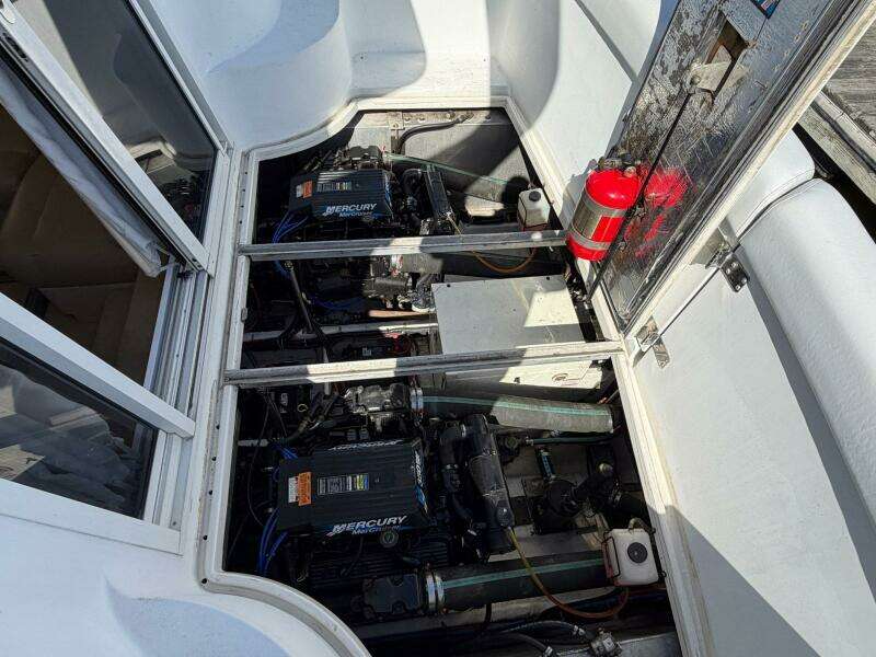 Vida Boa 35ft Carver Yacht For Sale
