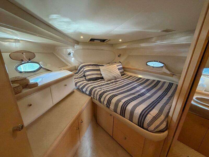 Vida Boa 35ft Carver Yacht For Sale