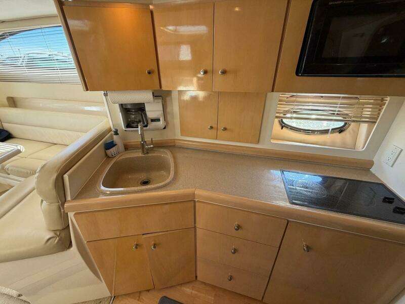 Vida Boa 35ft Carver Yacht For Sale