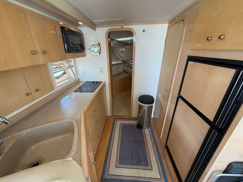 Vida Boa 35ft Carver Yacht For Sale