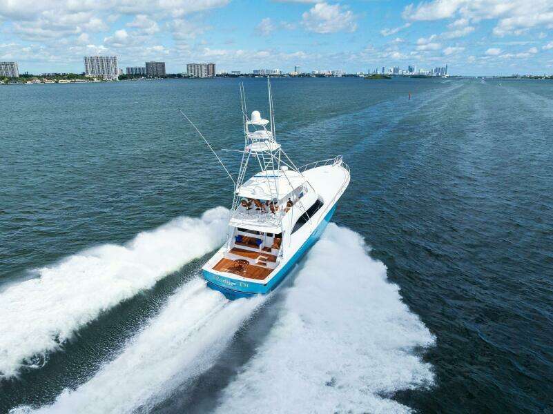 2012 82 Viking Convertible - Lady Di 2012 82 Viking Convertible - Lady Di