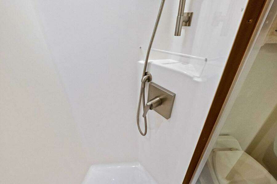 2012 82 Viking Convertible - Lady Di 2012 82 Viking Convertible - Lady Di