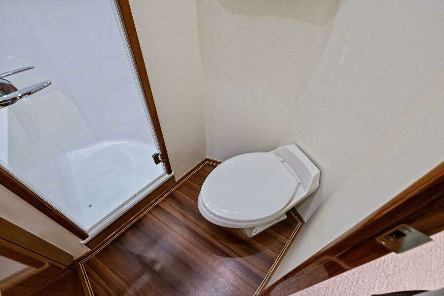 2012 82 Viking Convertible - Lady Di 2012 82 Viking Convertible - Lady Di