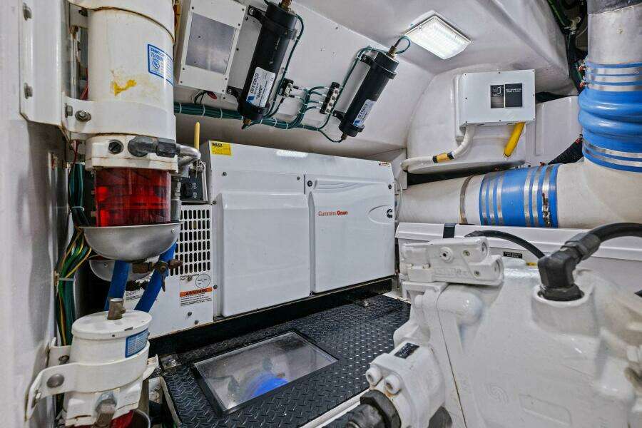 2012 82 Viking Convertible - Lady Di 2012 82 Viking Convertible - Lady Di