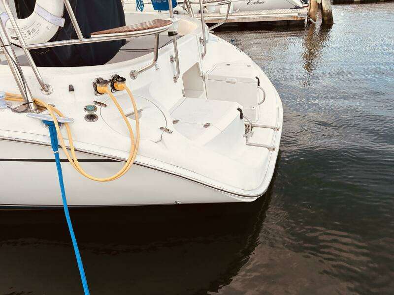 Happy Ours 38ft Hunter Yacht For Sale