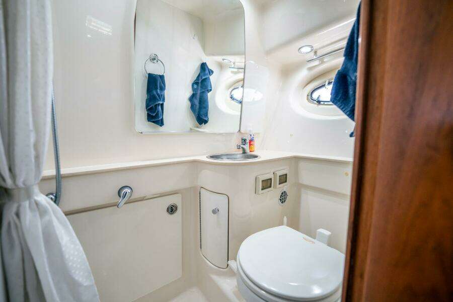 Maggie 32ft Tiara Yachts Yacht For Sale